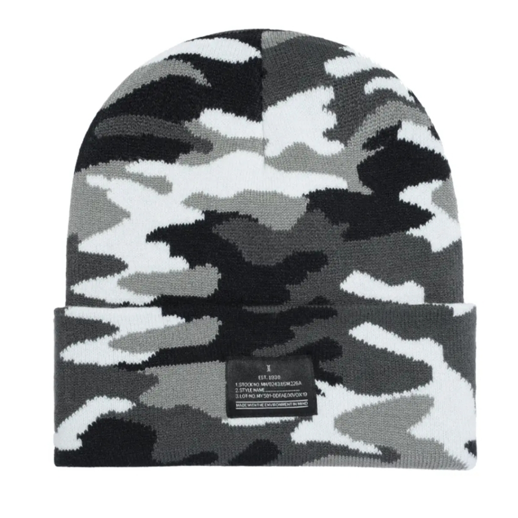 Nwot Igloos Camo Grey Fully Lined One Size